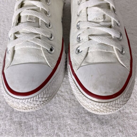 Converse Unisex White With Red Trim Lace Up Low Top Sneakers 7 - Picture 11 of 12